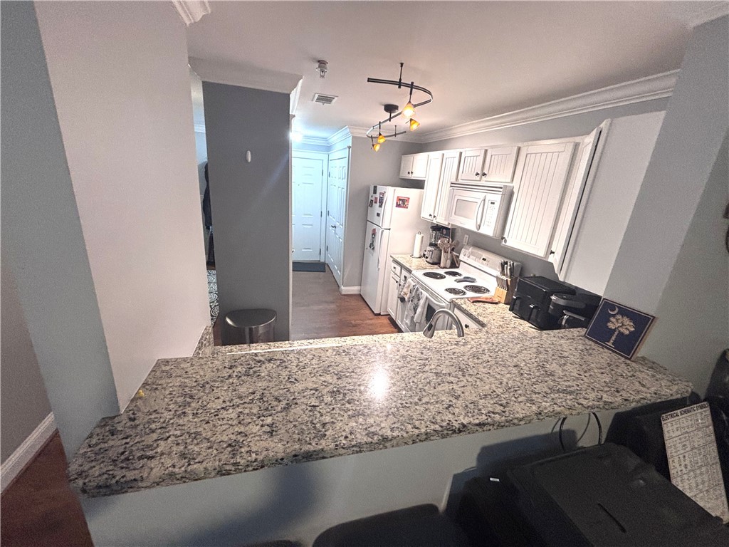 833 Old Greenville Highway 1037