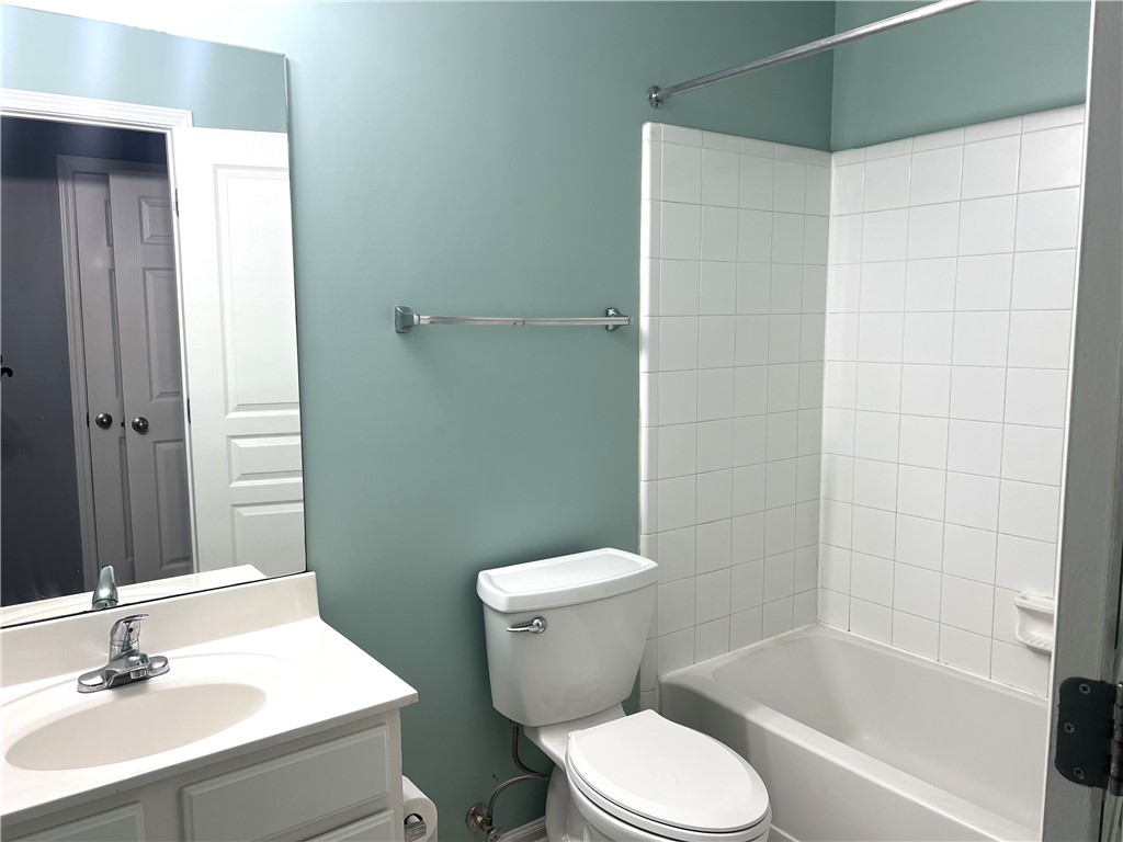 833 Old Greenville Highway 1037