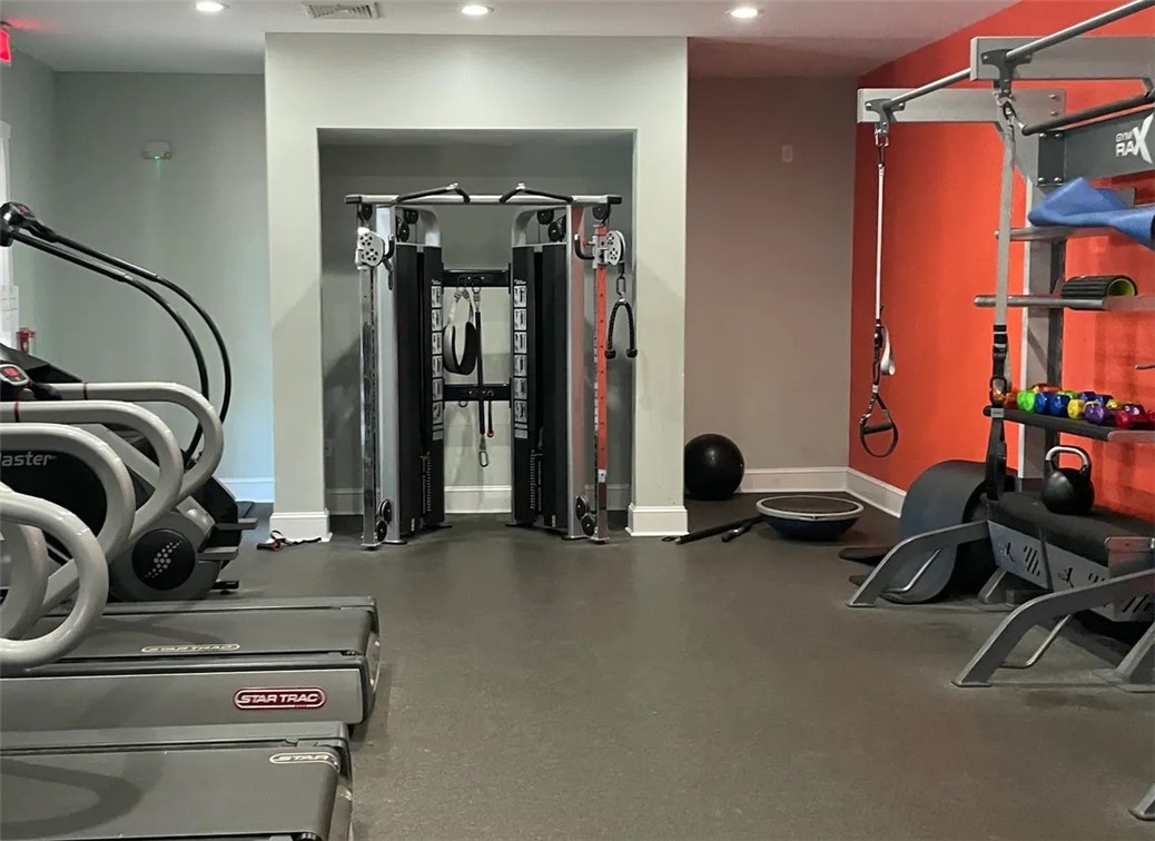 833 Old Greenville Highway 1037