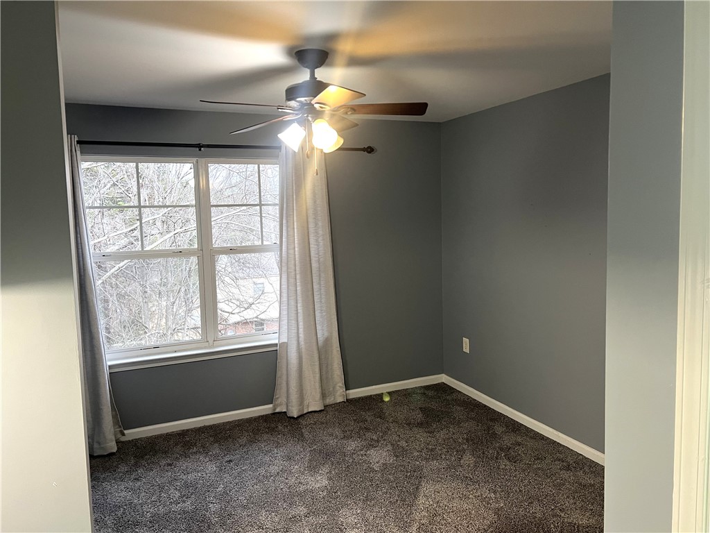 833 Old Greenville Highway 1037