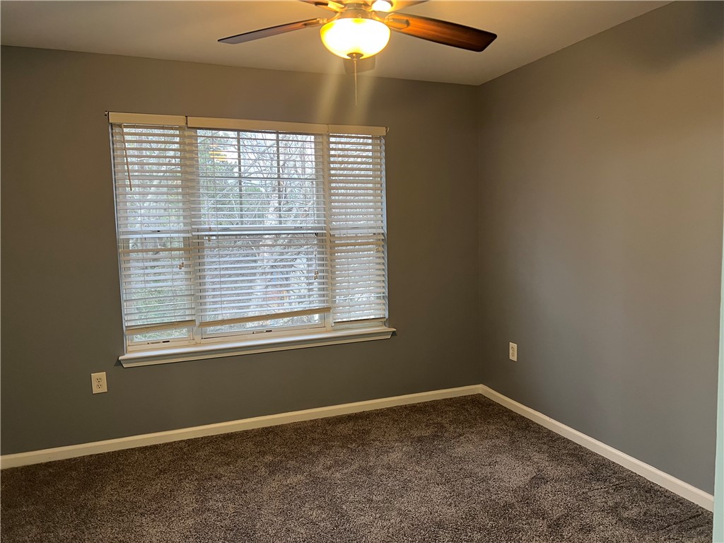 833 Old Greenville Highway 1037