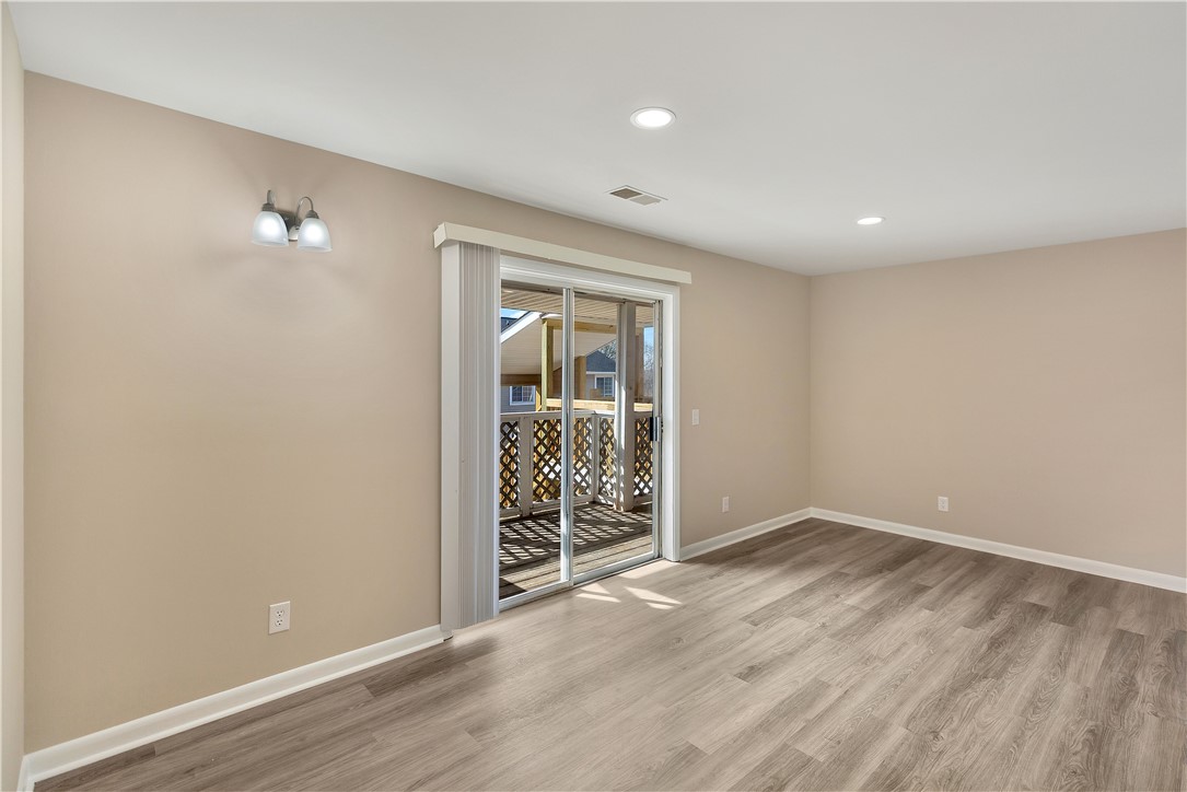 220 Elm Street #433