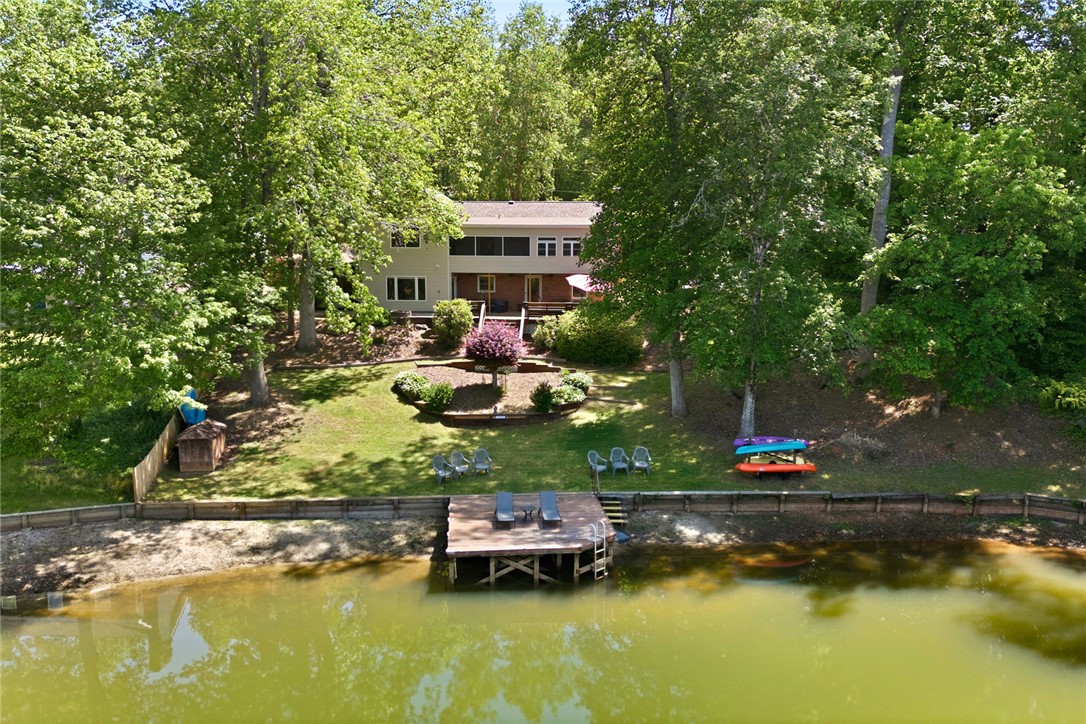 633 N Lake Drive