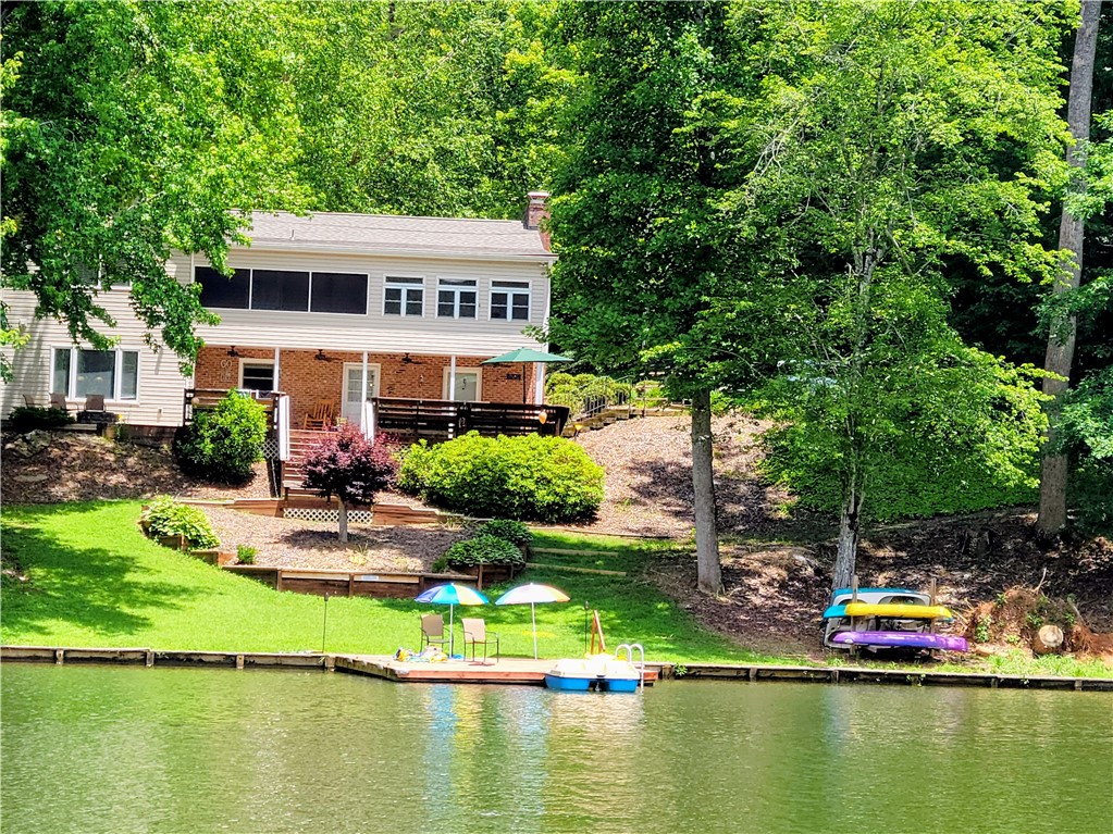 633 N Lake Drive