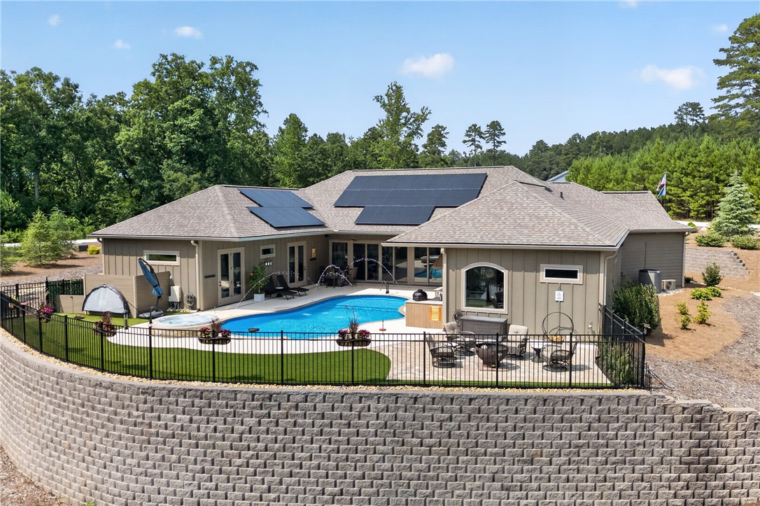 843 Little Bay Lane