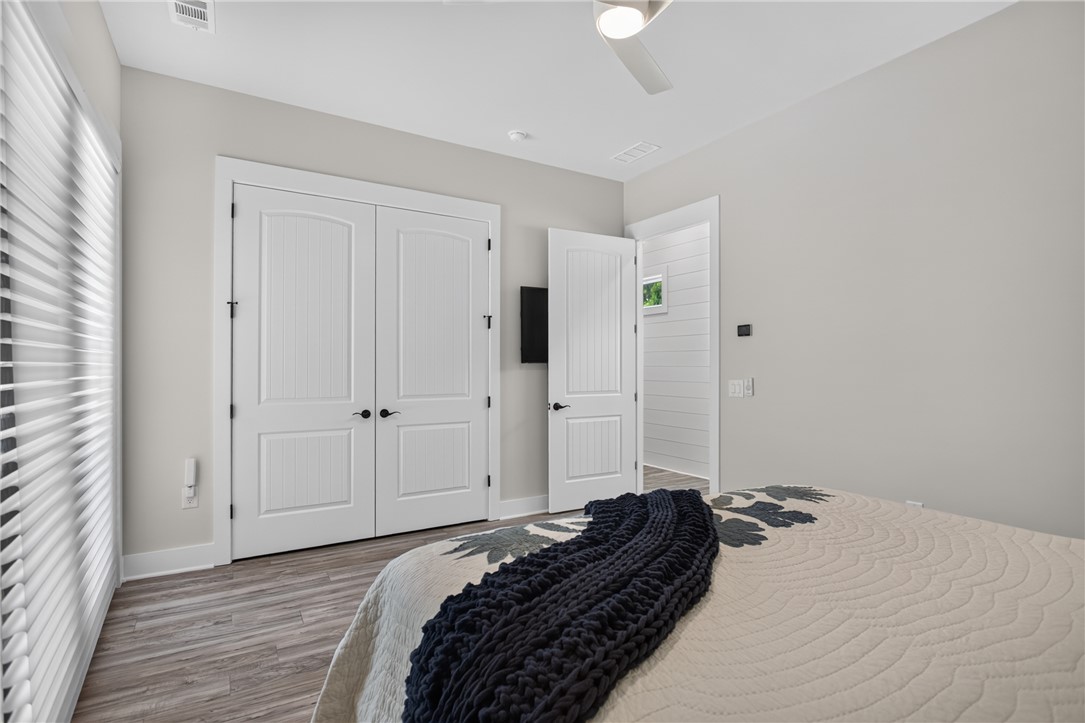 843 Little Bay Lane
