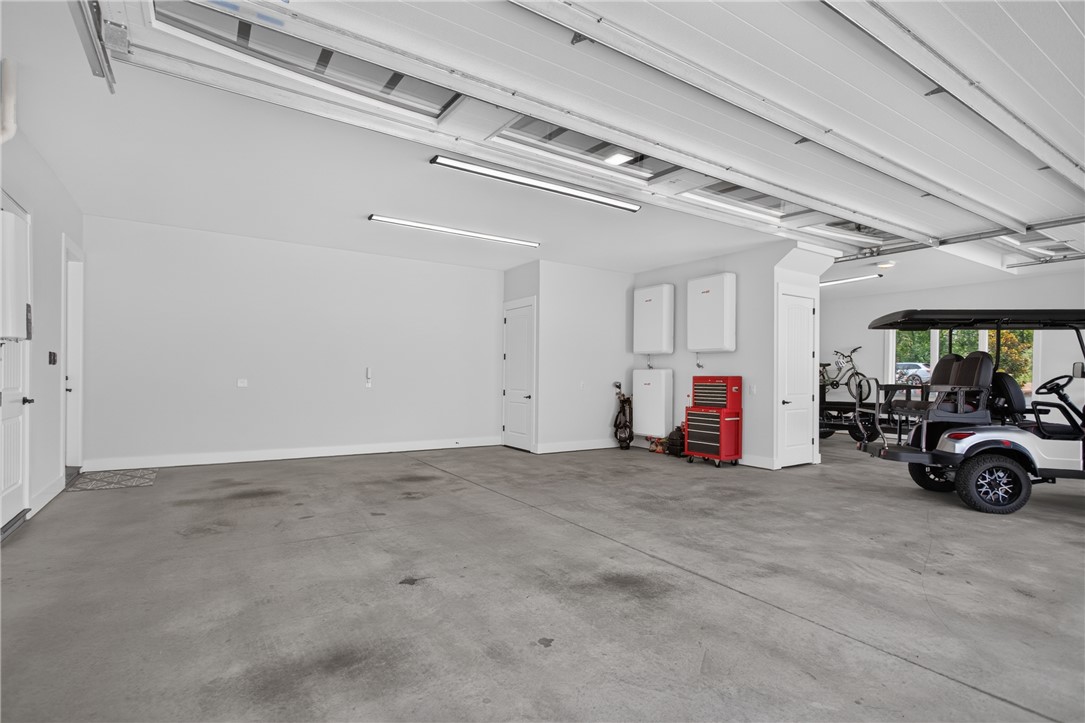 843 Little Bay Lane