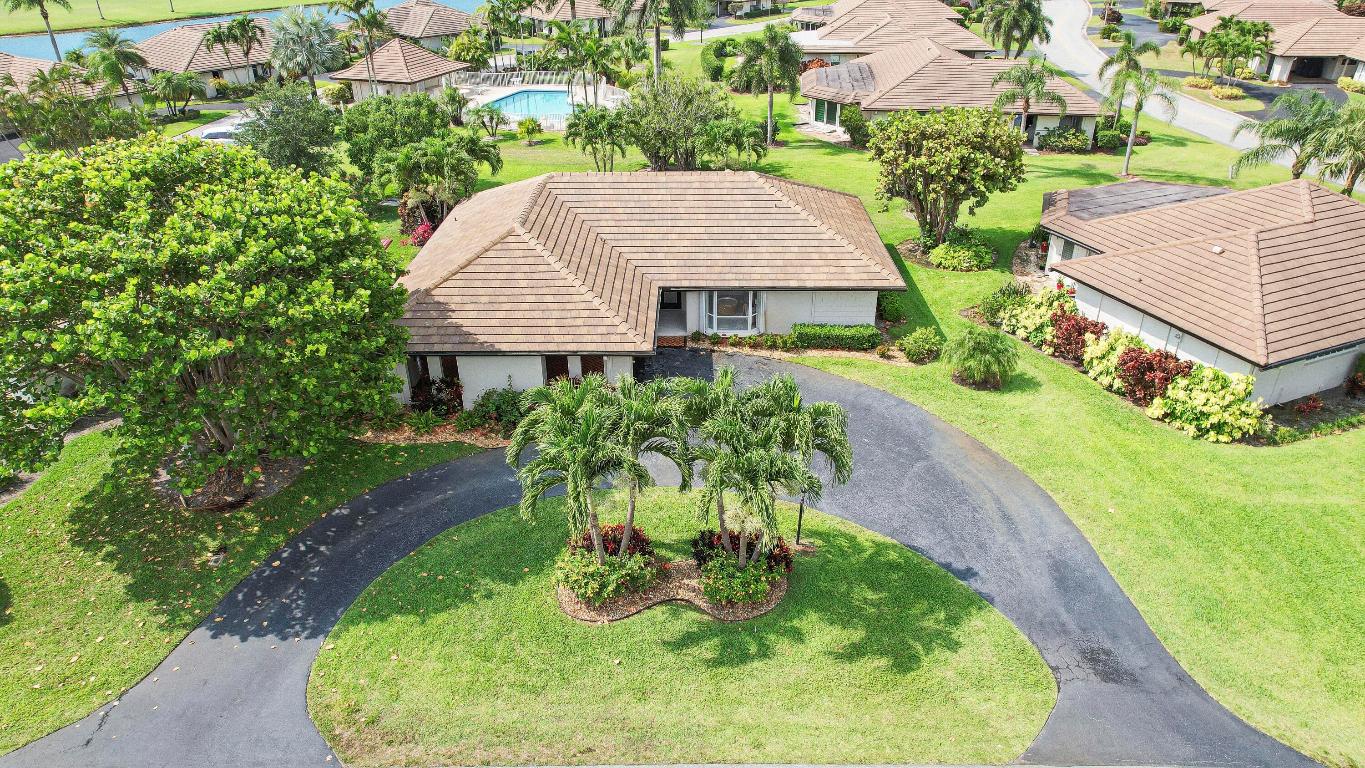 125 Clubhouse Boulevard