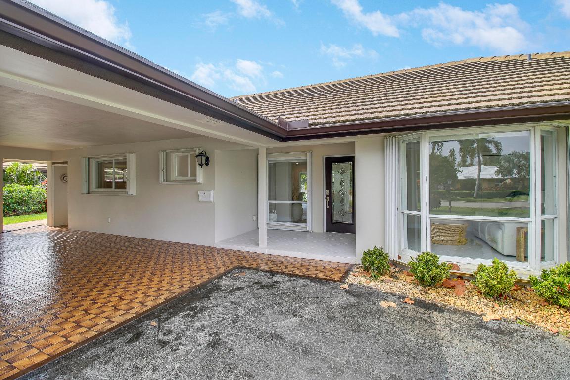 125 Clubhouse Boulevard