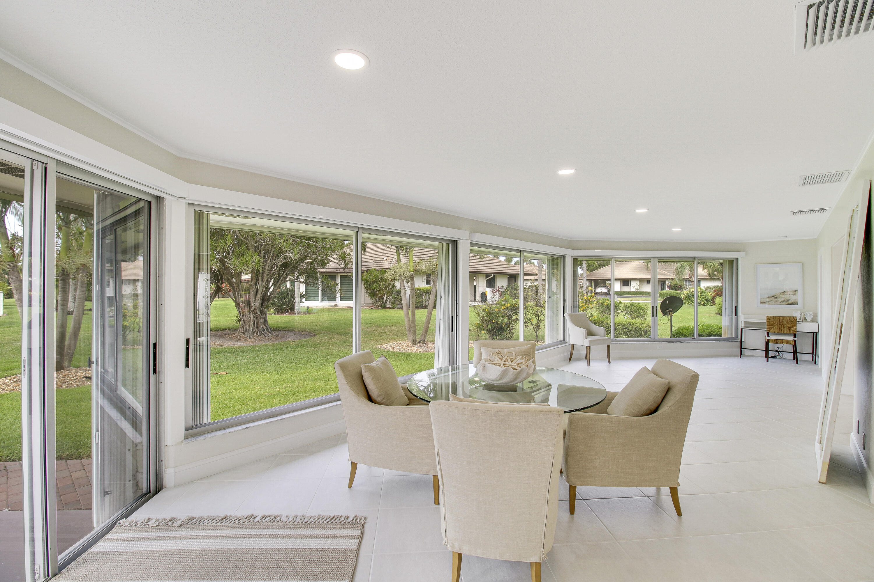 125 Clubhouse Boulevard