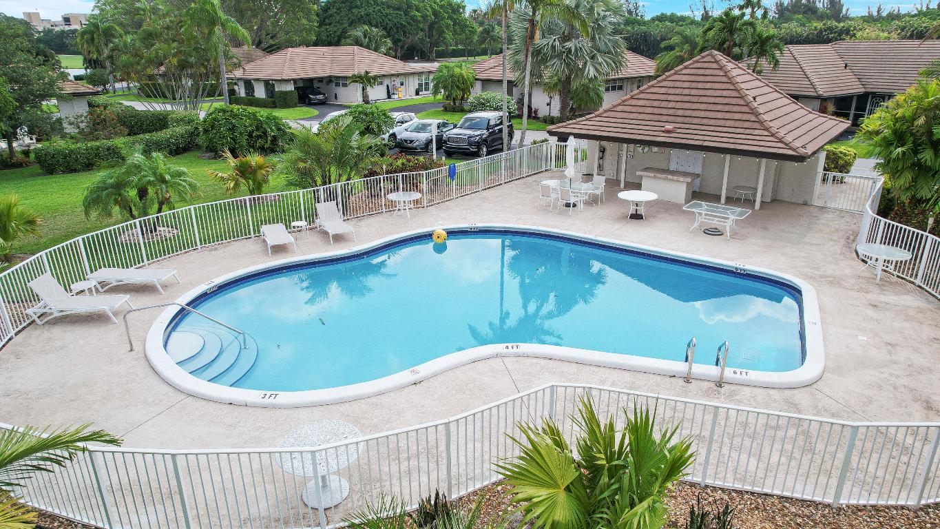 125 Clubhouse Boulevard