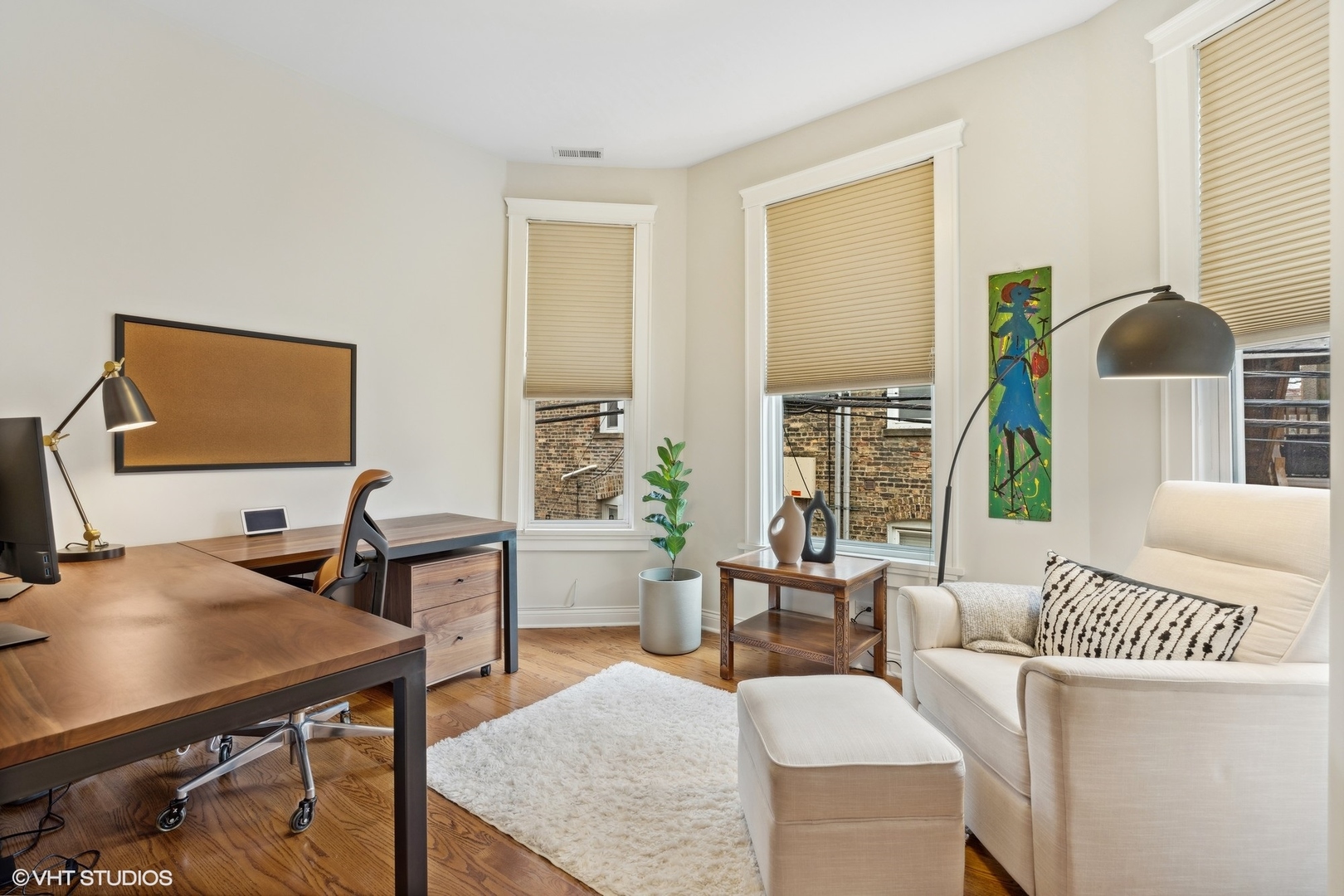 2616 N Whipple Street