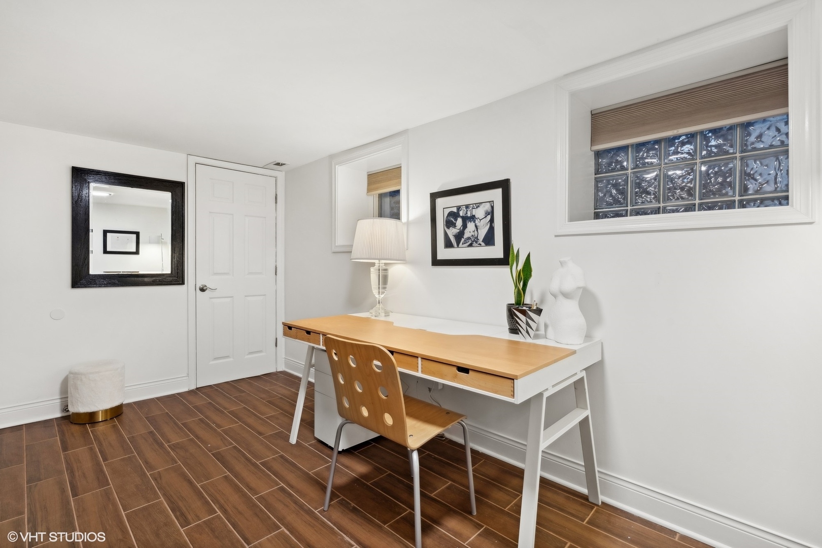 2616 N Whipple Street