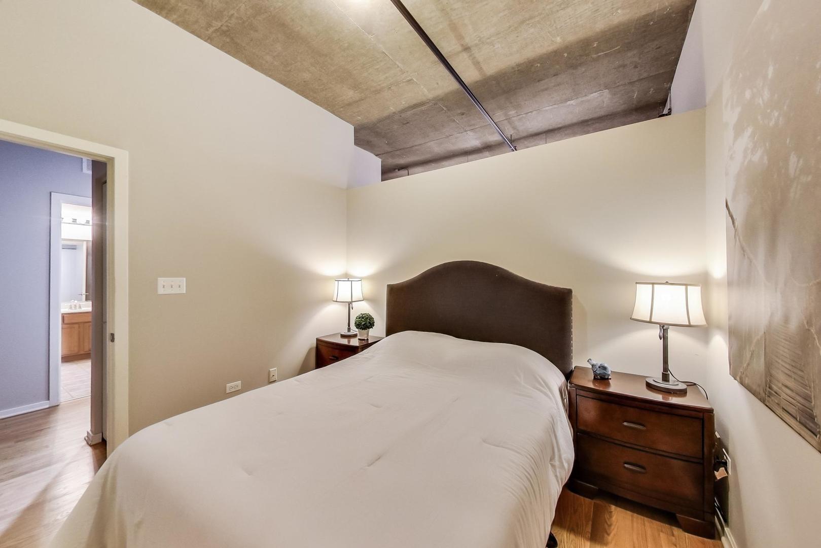 520 S STATE Street Unit: 616