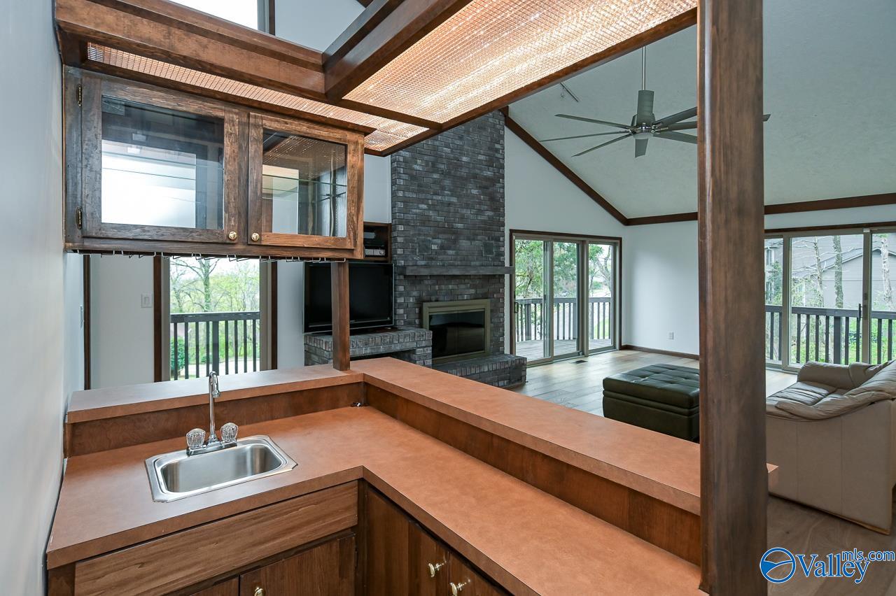 1421 Chandler Road SE