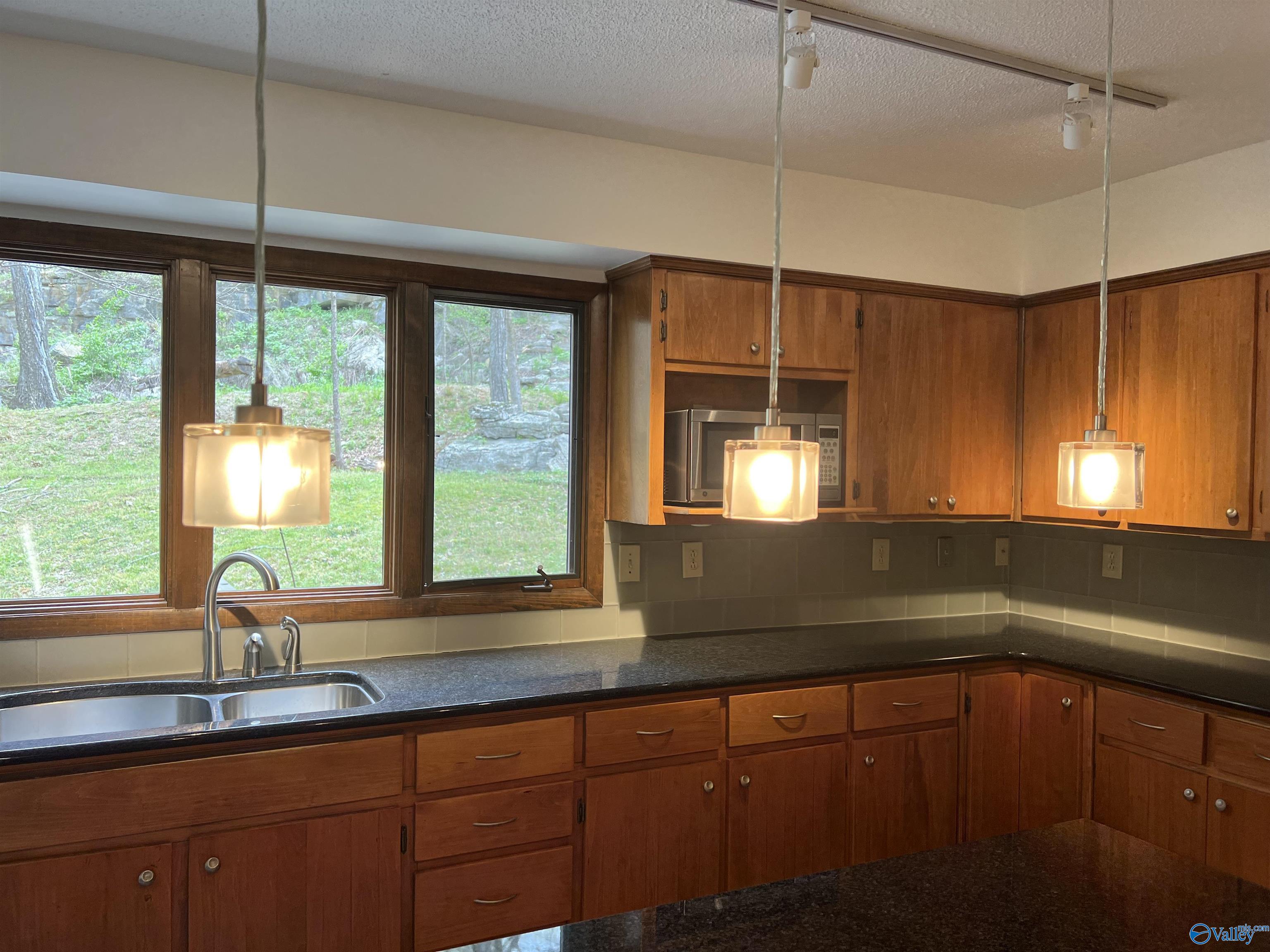 1421 Chandler Road SE