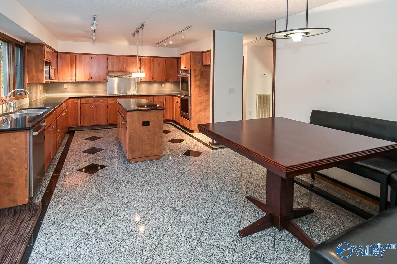 1421 Chandler Road SE