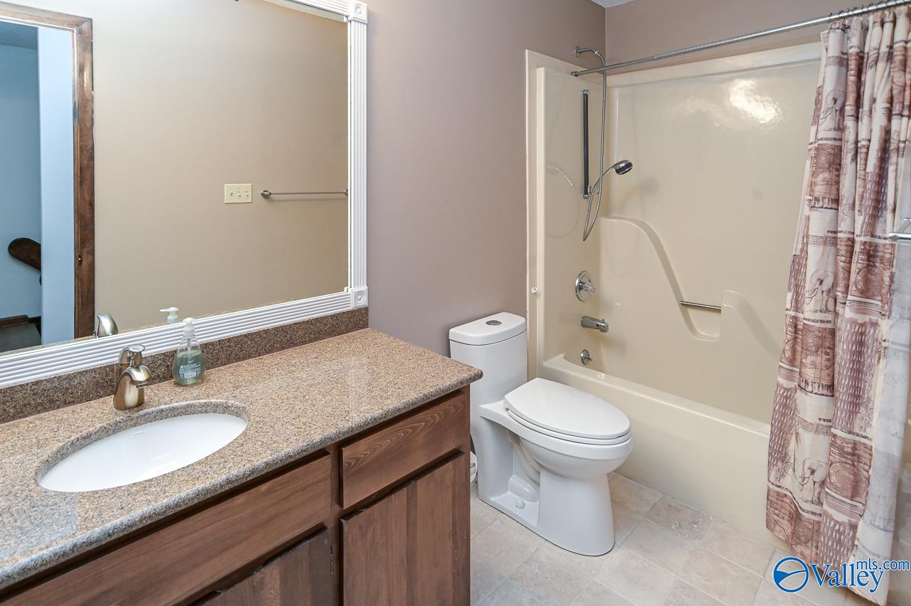 1421 Chandler Road SE