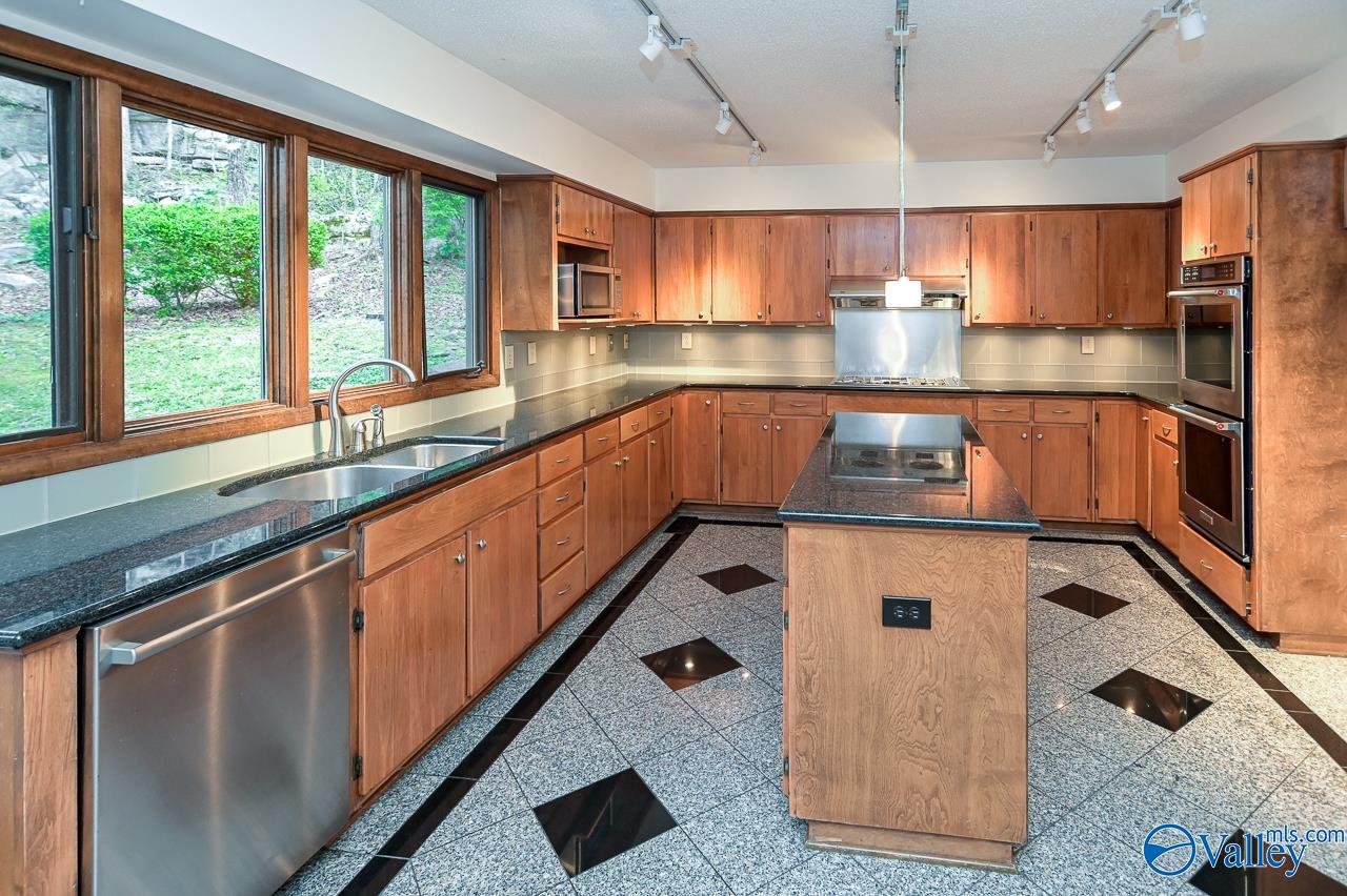 1421 Chandler Road SE