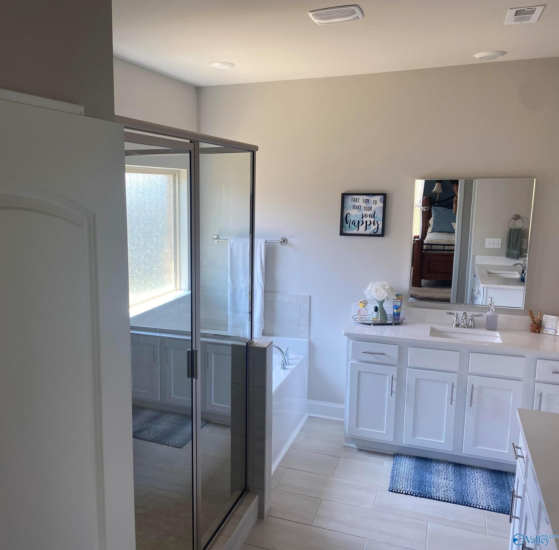 529 W River Landing Blvd W