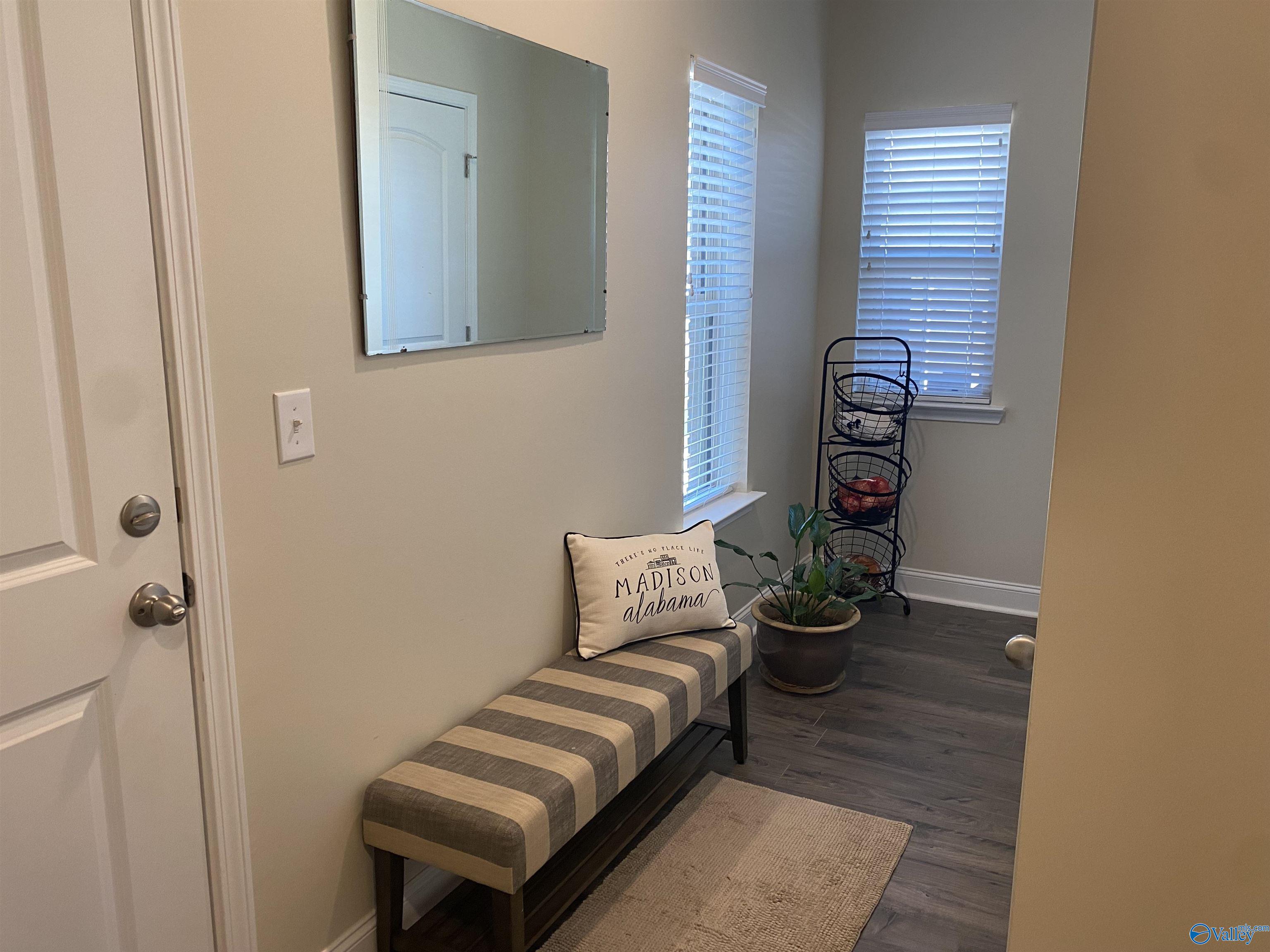 529 W River Landing Blvd W