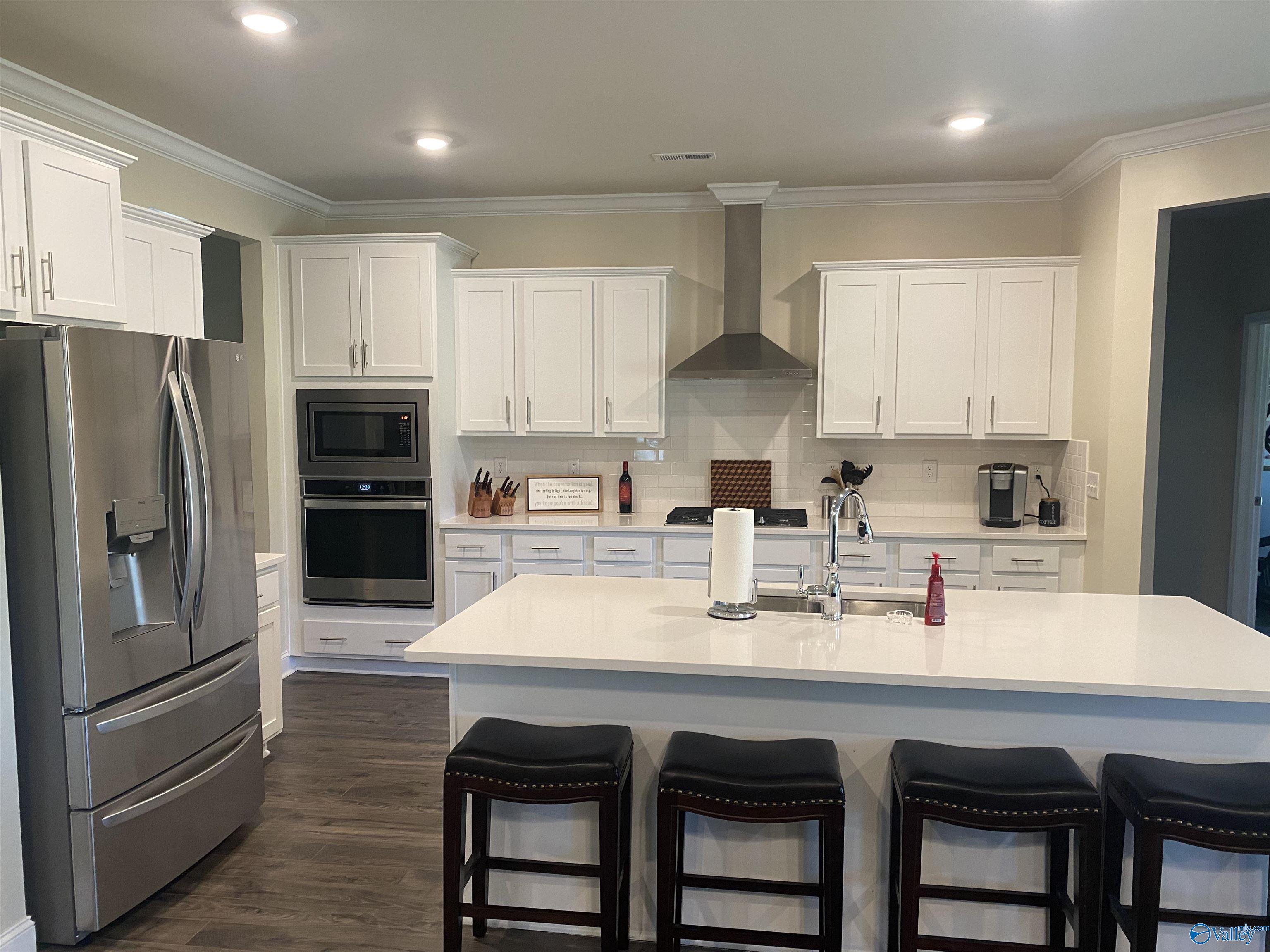 529 W River Landing Blvd W