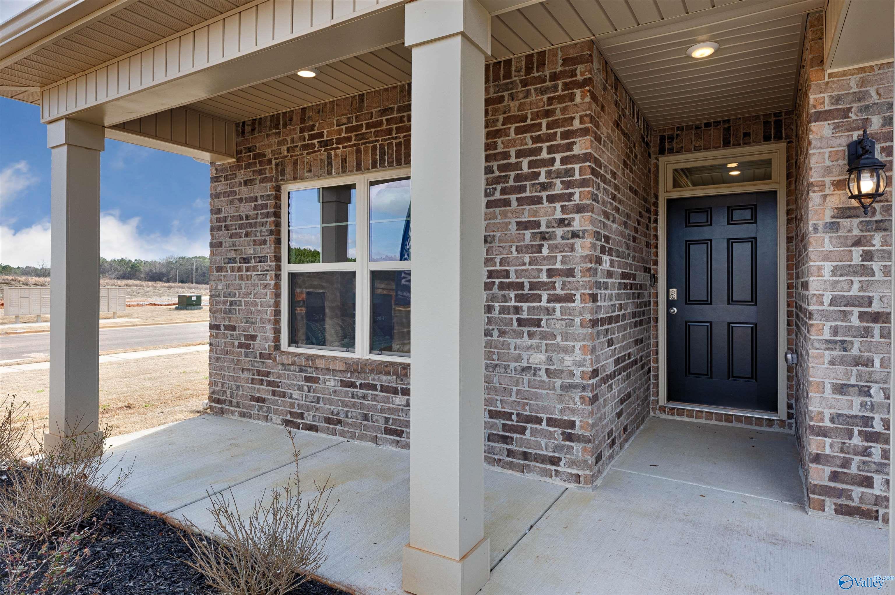 28376 Saddle Springs Drive NW