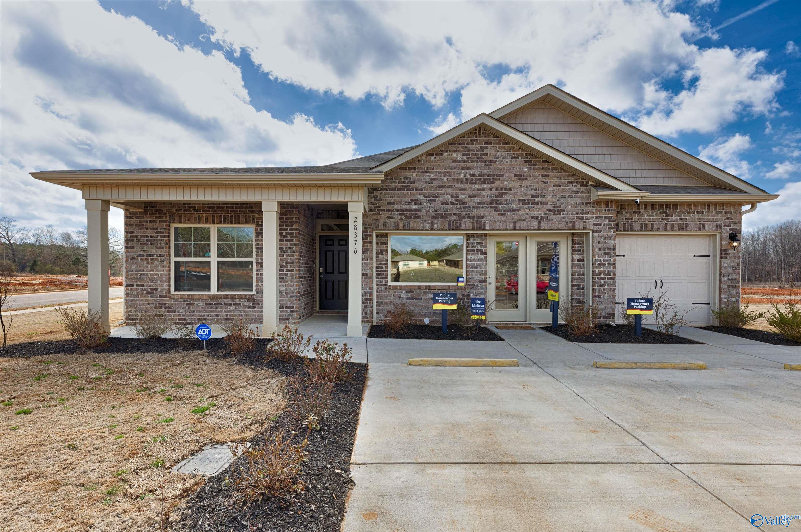 28376 Saddle Springs Drive NW