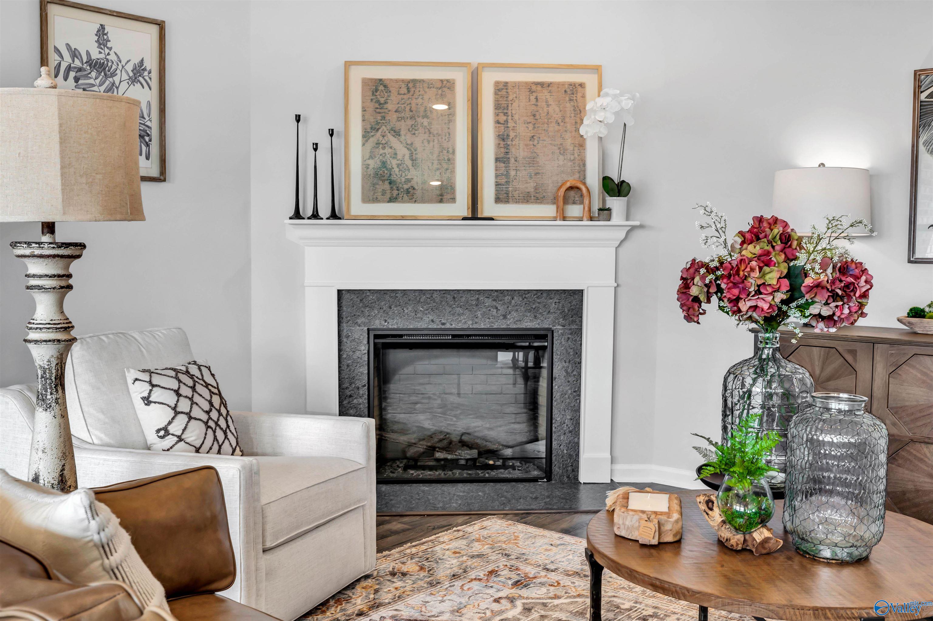 28376 Saddle Springs Drive NW