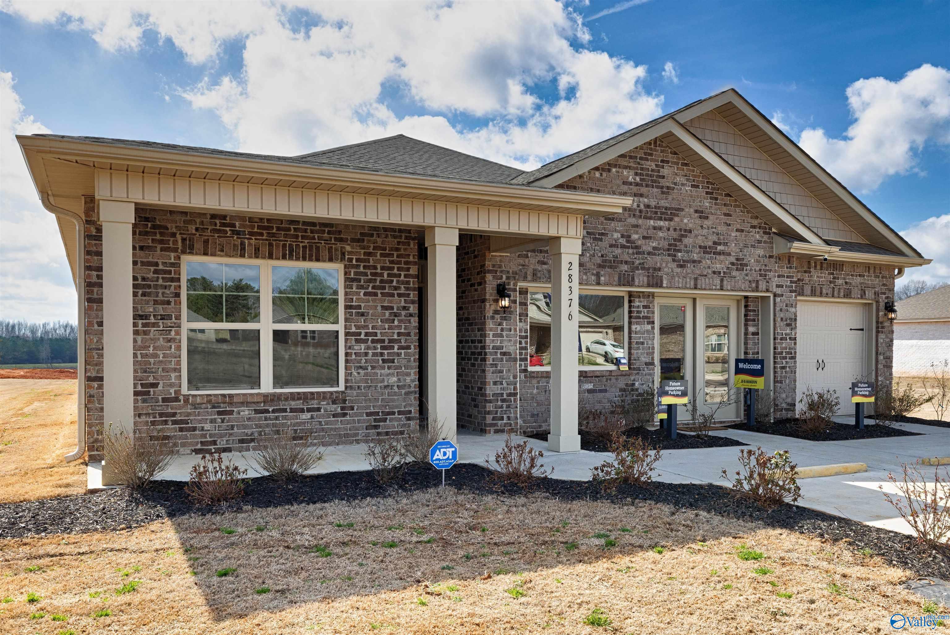 28376 Saddle Springs Drive NW