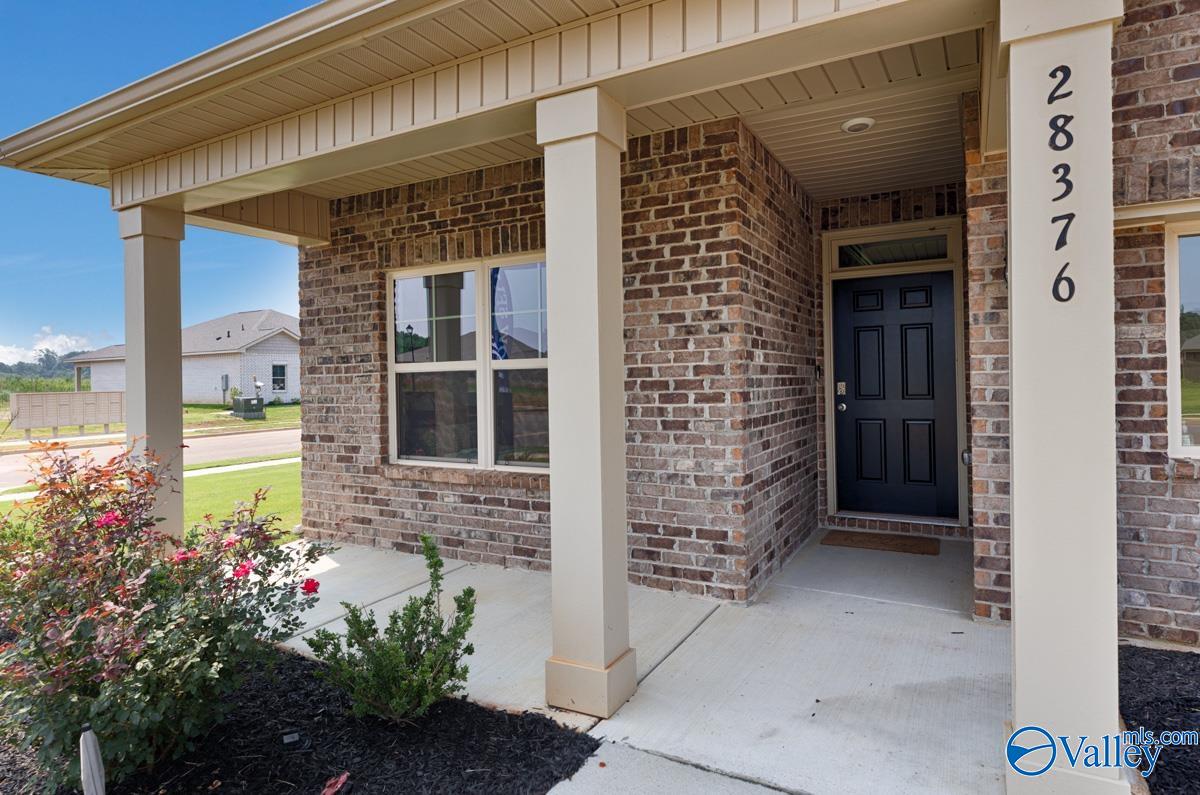 28376 Saddle Springs Drive NW