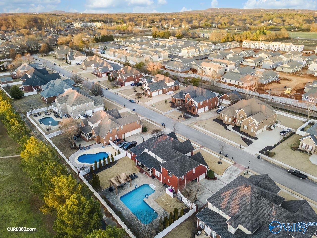 112 Wesly Clark Blvd