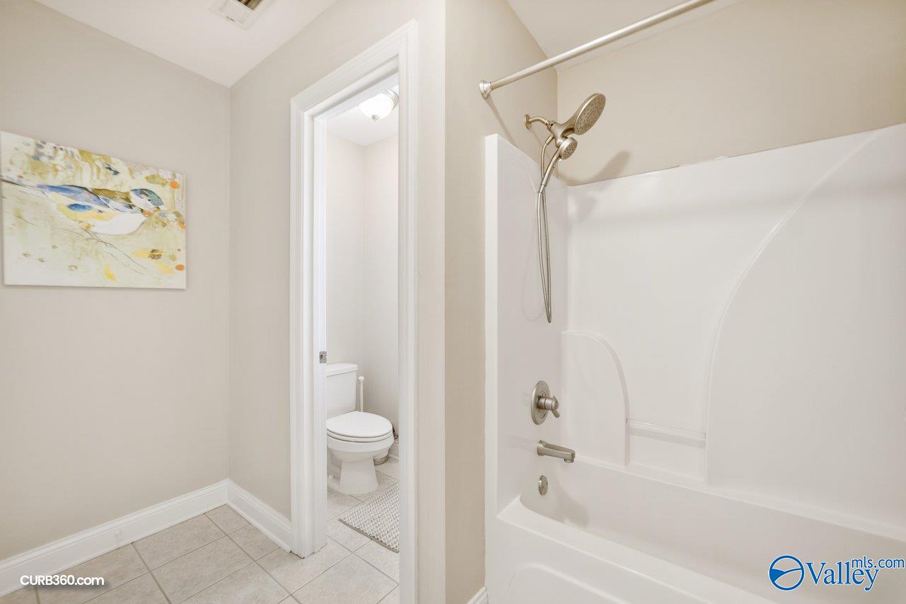 112 Wesly Clark Blvd