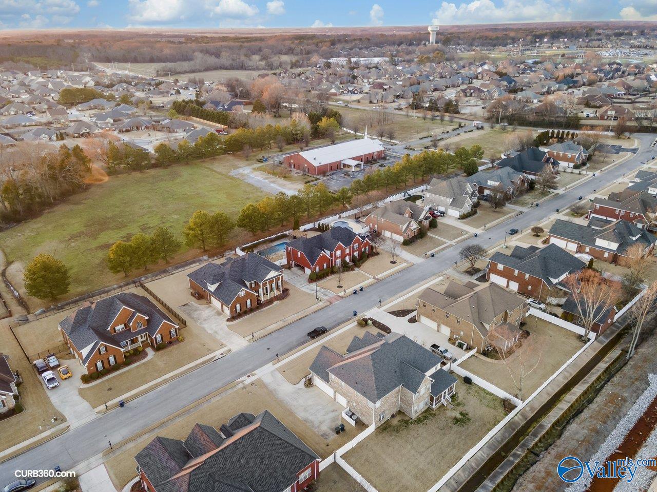 112 Wesly Clark Blvd