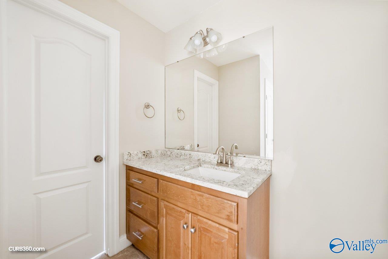 112 Wesly Clark Blvd