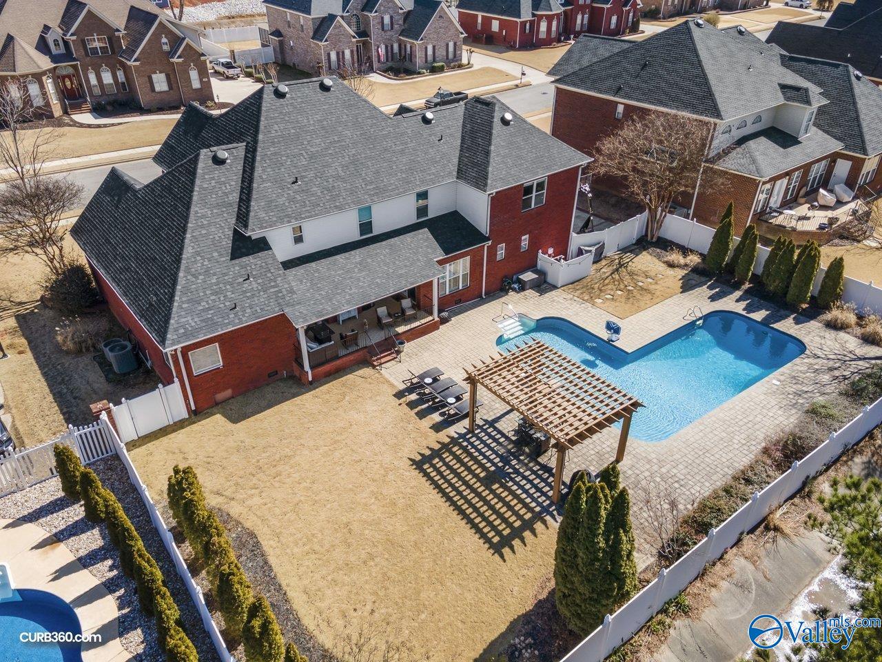 112 Wesly Clark Blvd