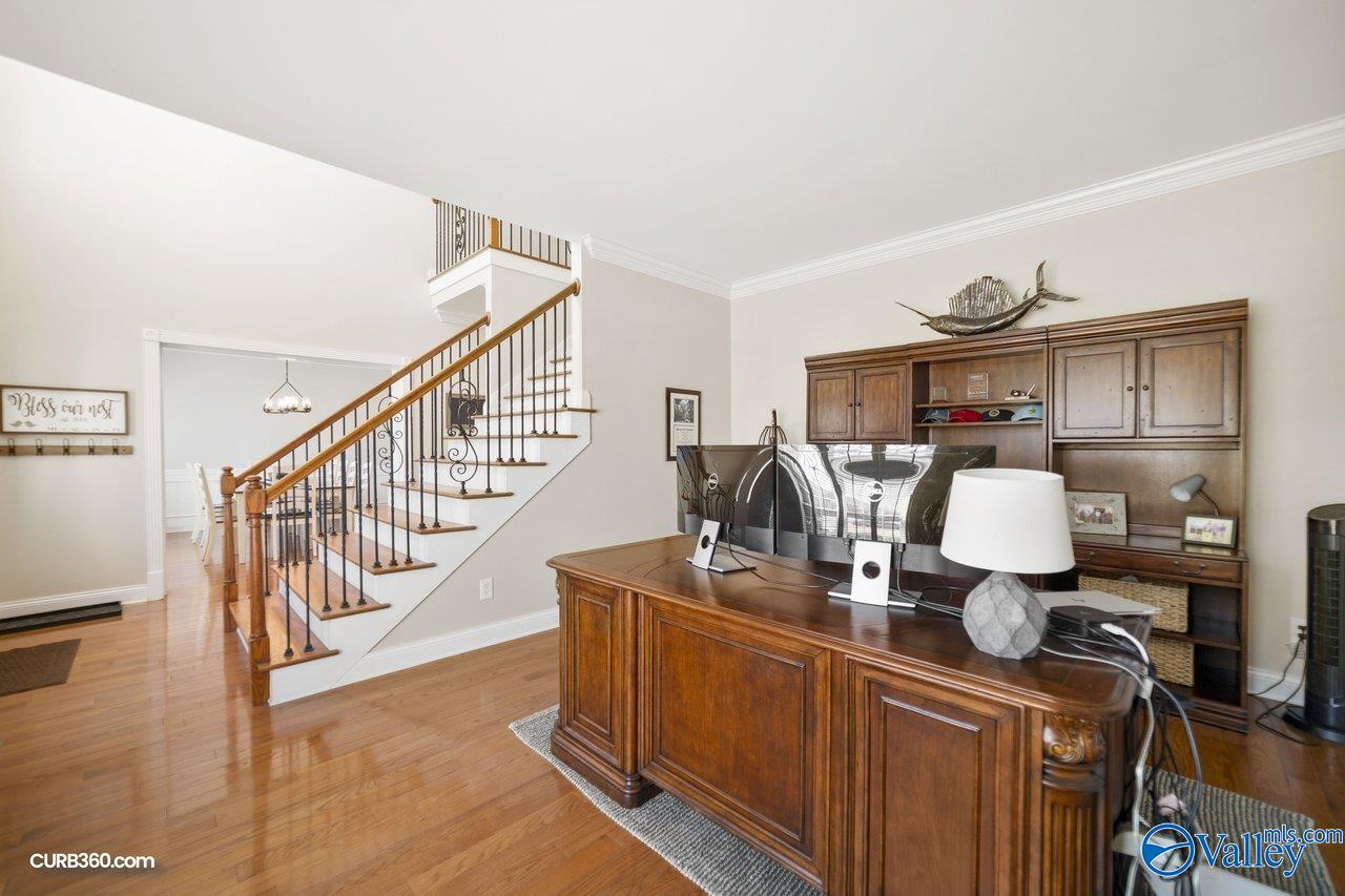 112 Wesly Clark Blvd