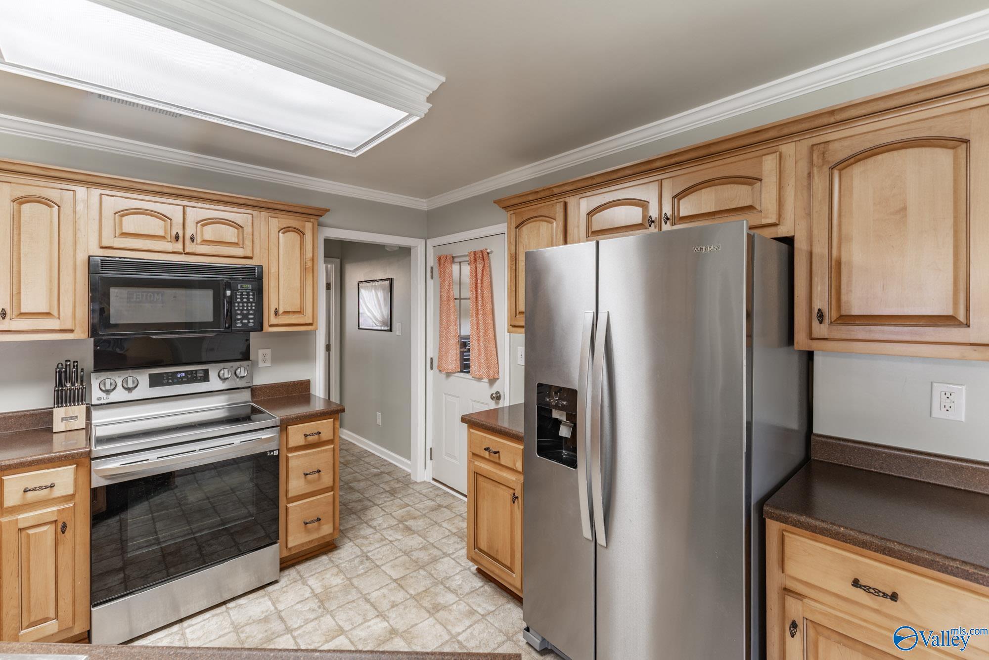 2503 Hampshire Drive SW