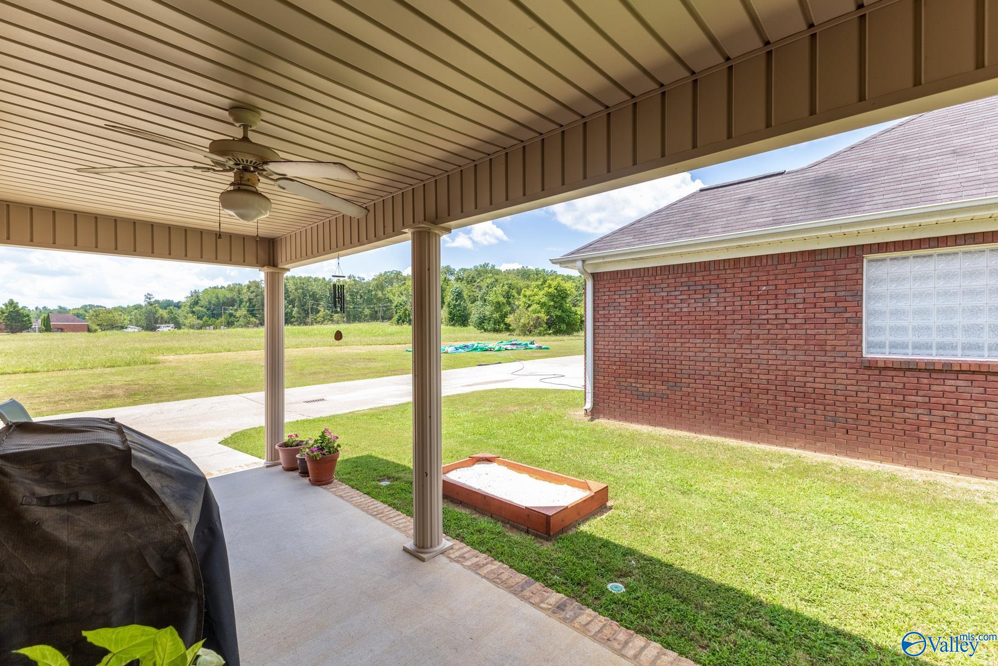 2503 Hampshire Drive SW