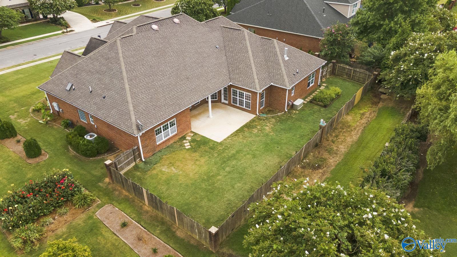 3202 Sandstone Street SE