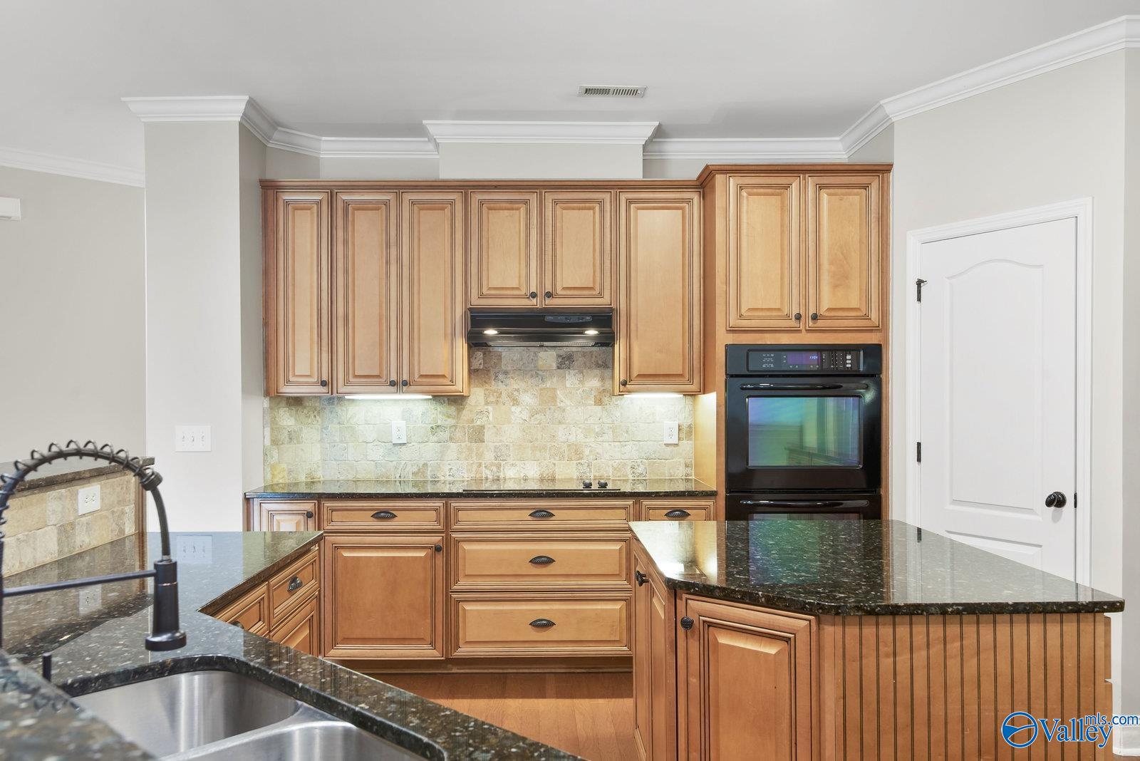 3202 Sandstone Street SE