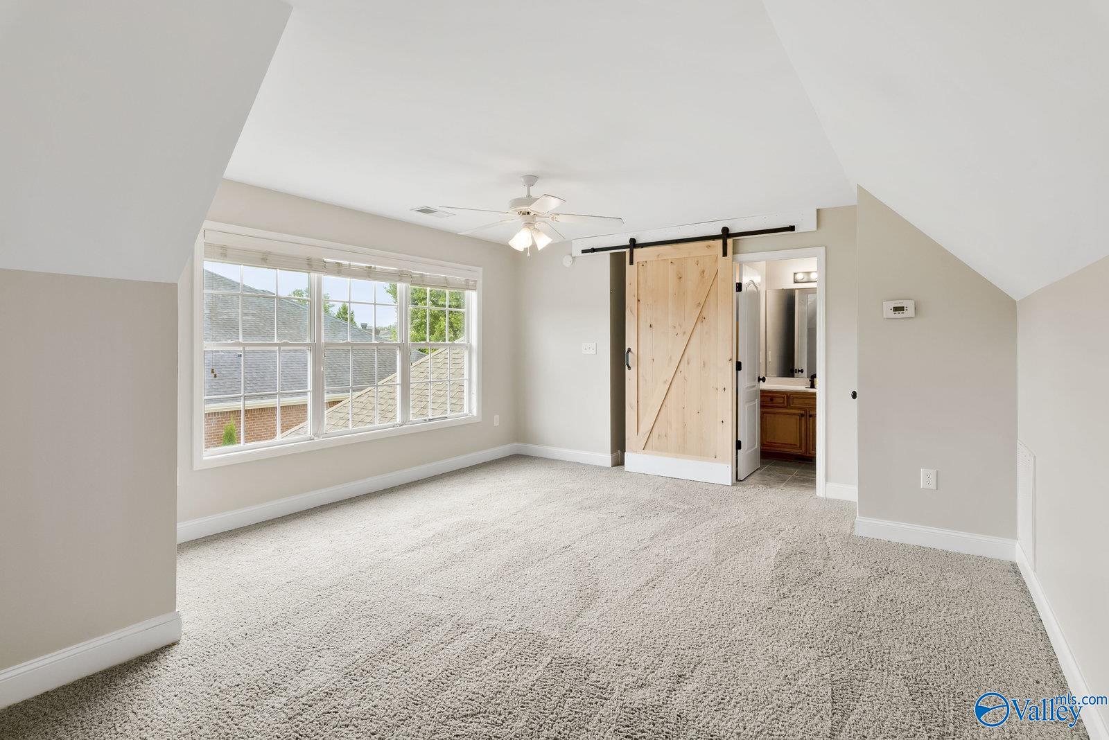 3202 Sandstone Street SE