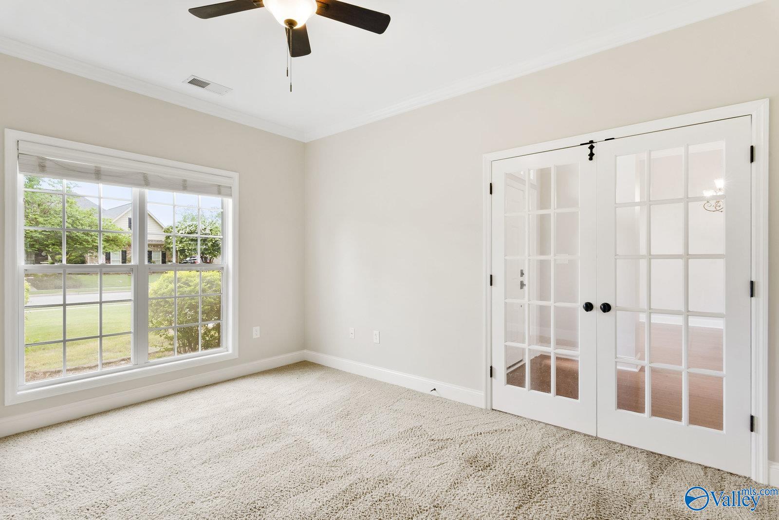 3202 Sandstone Street SE