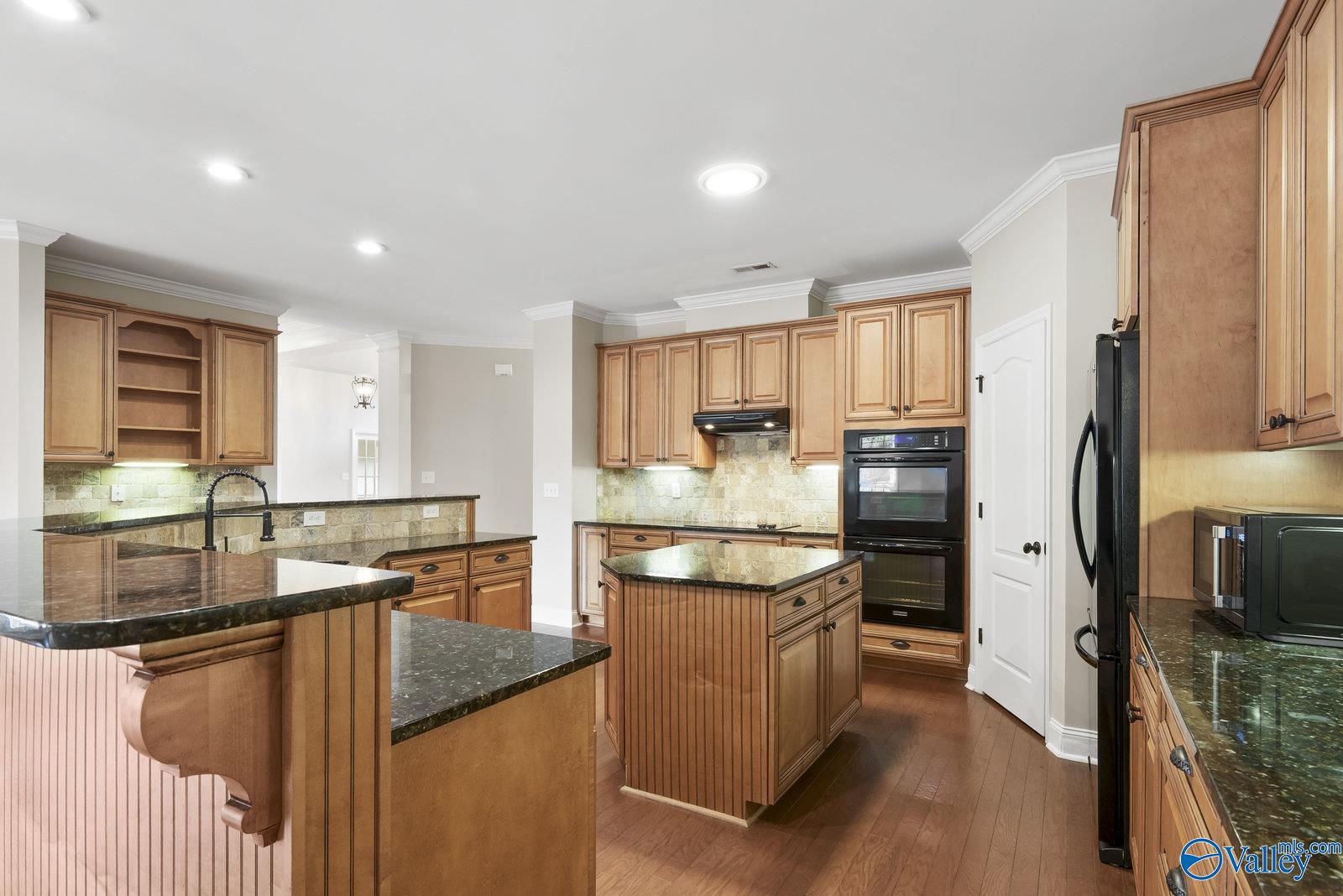 3202 Sandstone Street SE