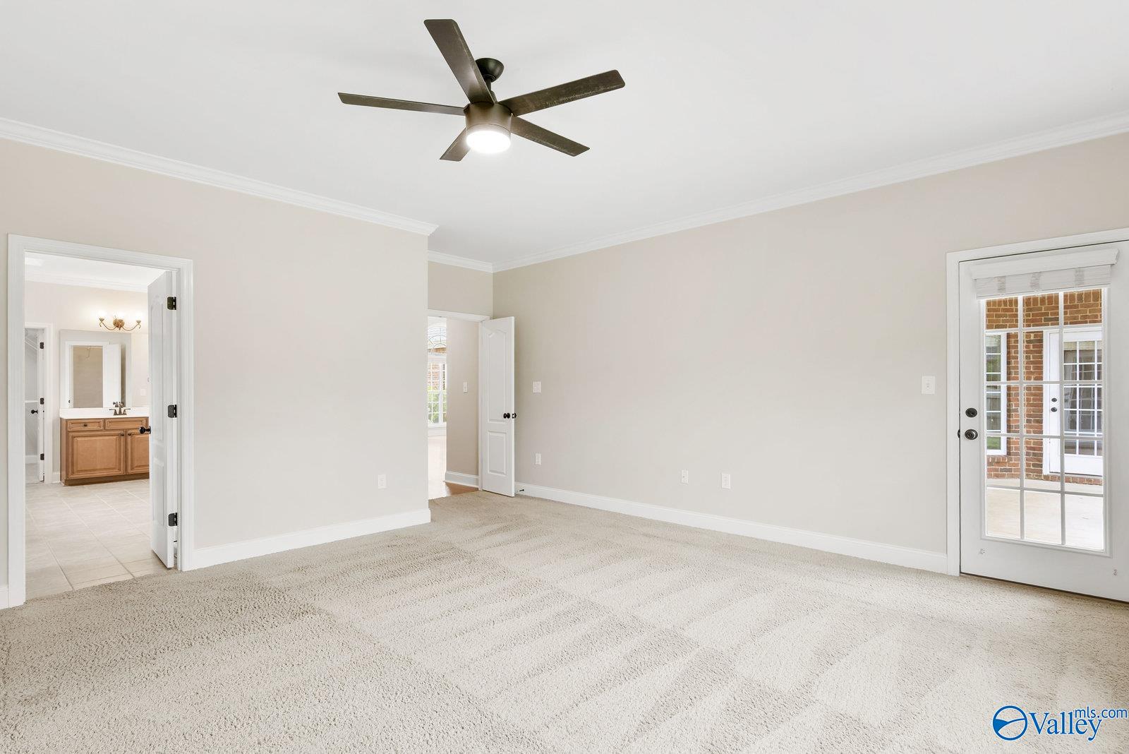 3202 Sandstone Street SE