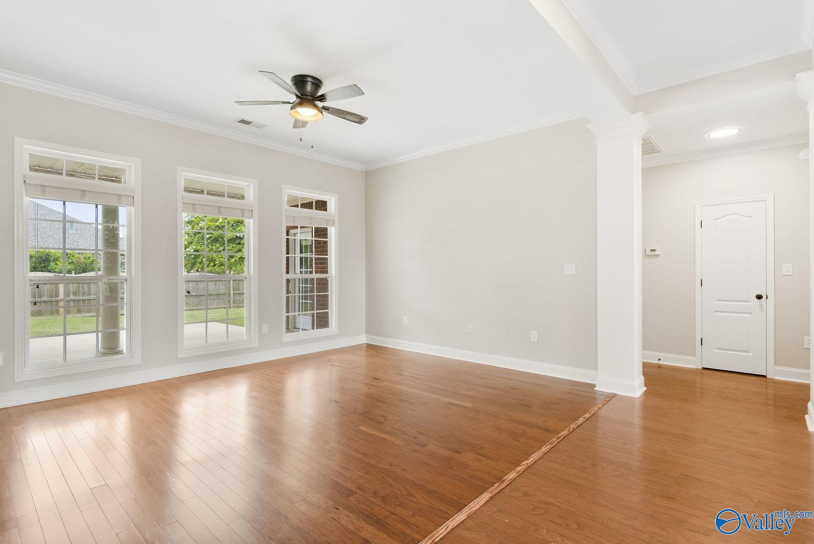 3202 Sandstone Street SE