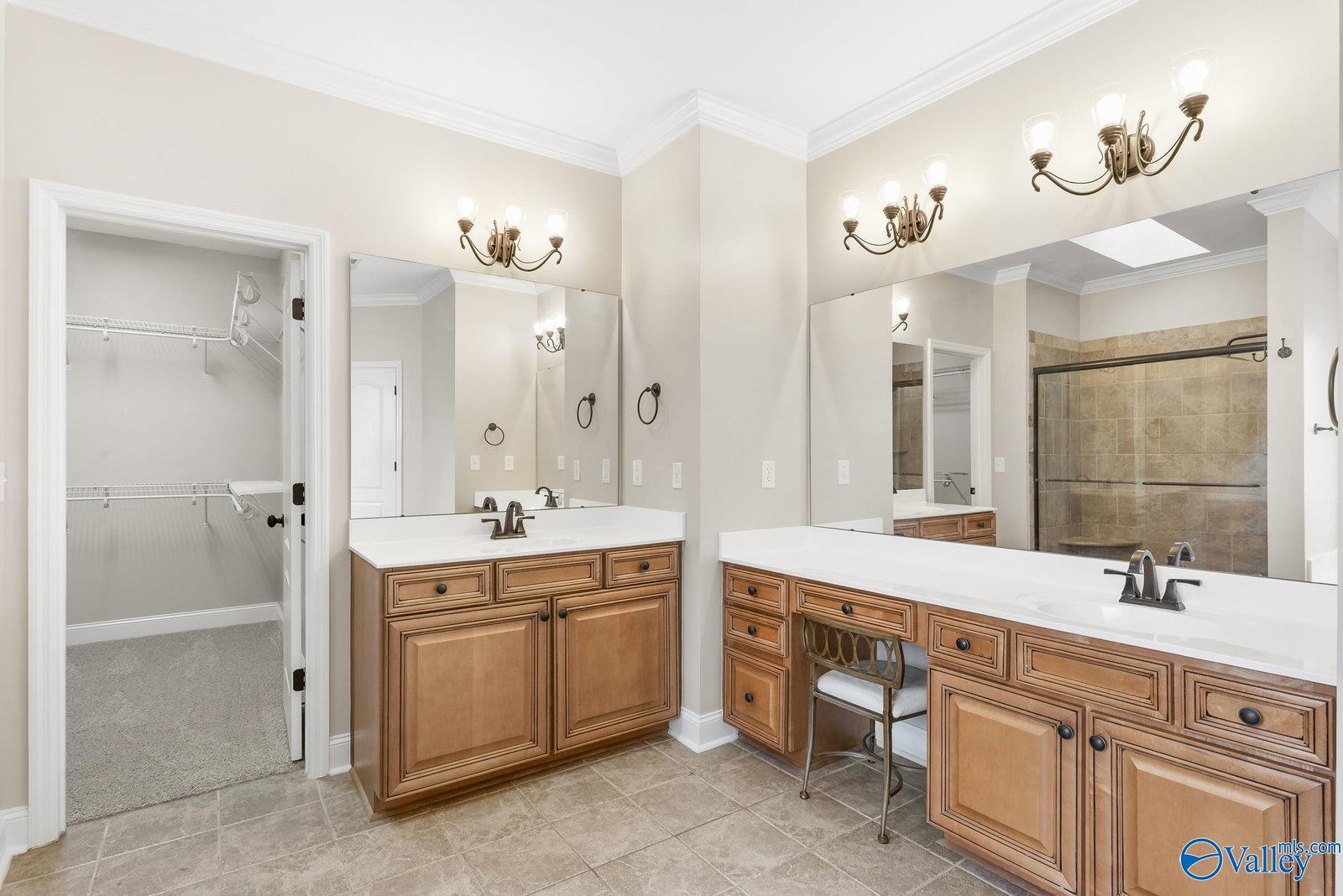 3202 Sandstone Street SE