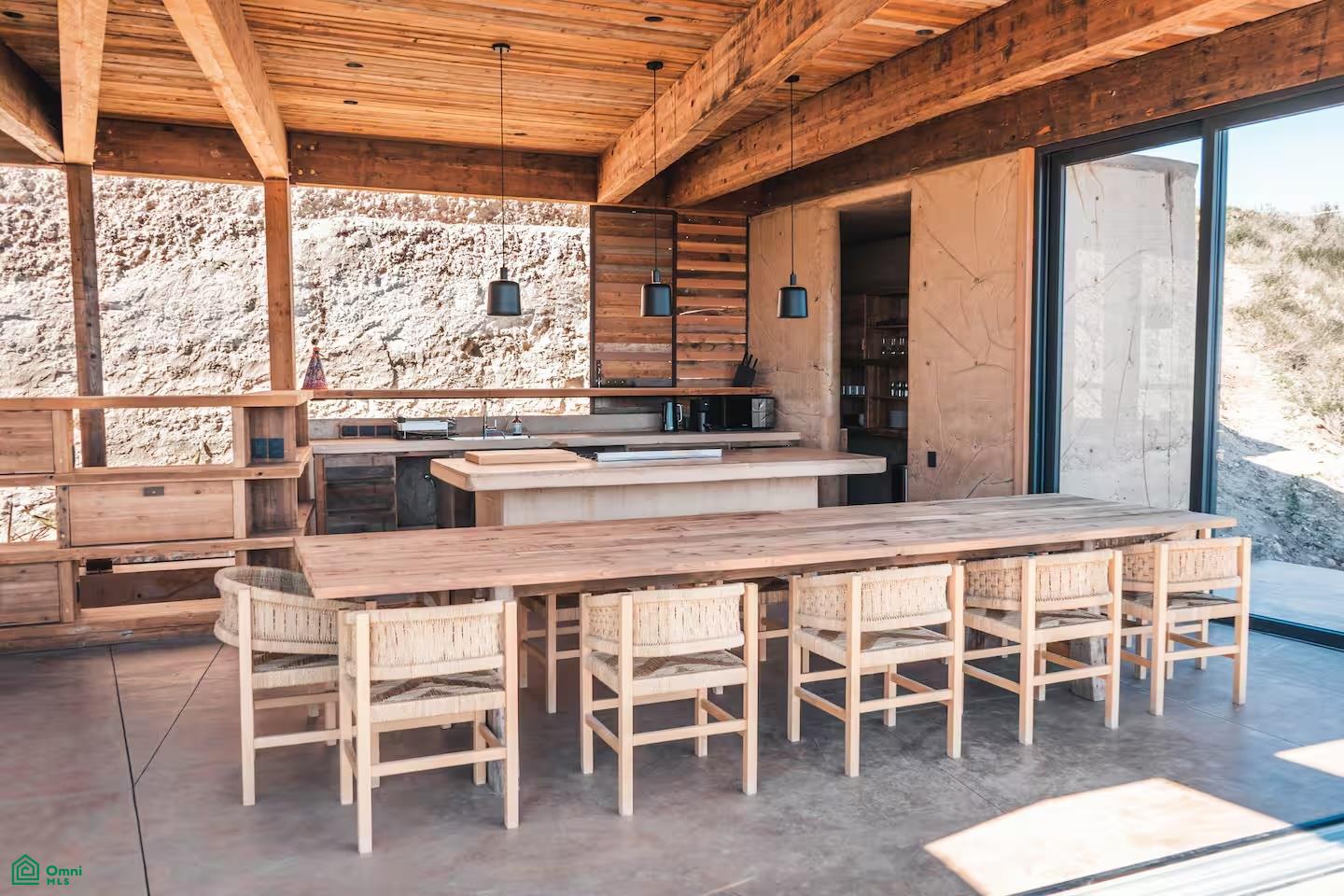 Casa Uno Cuatro Cuatros