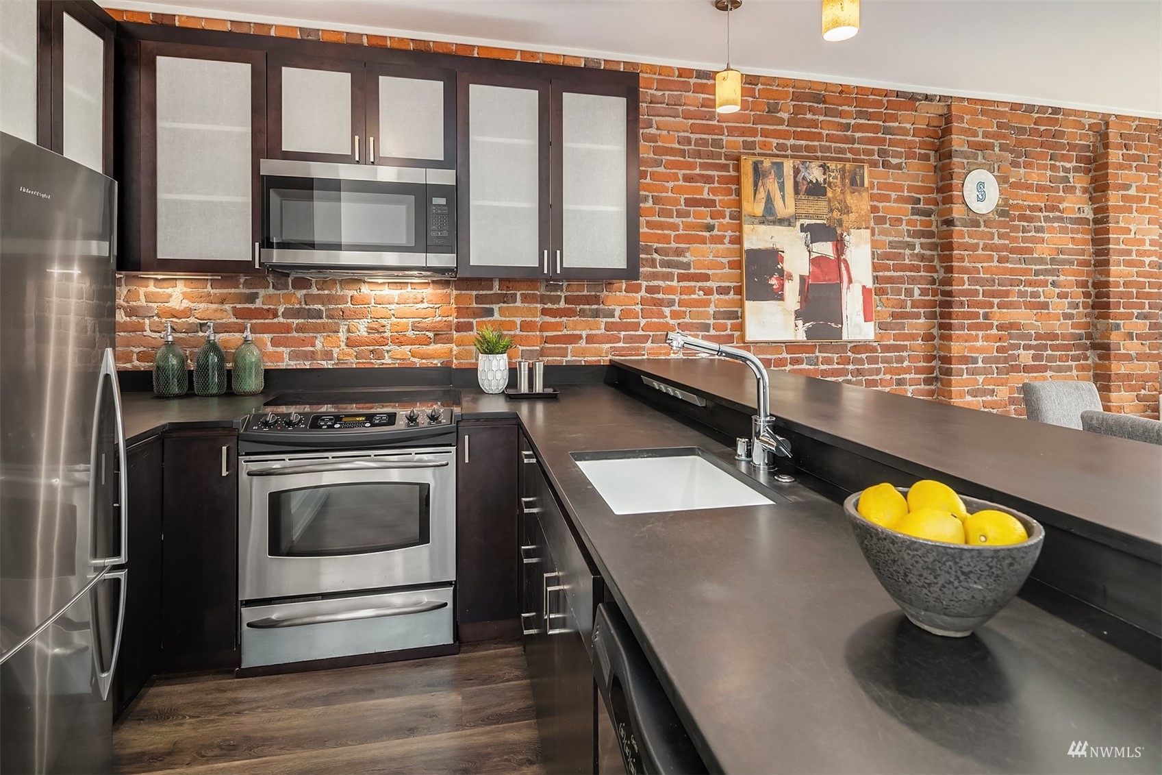 312 1st Avenue S Unit: 5