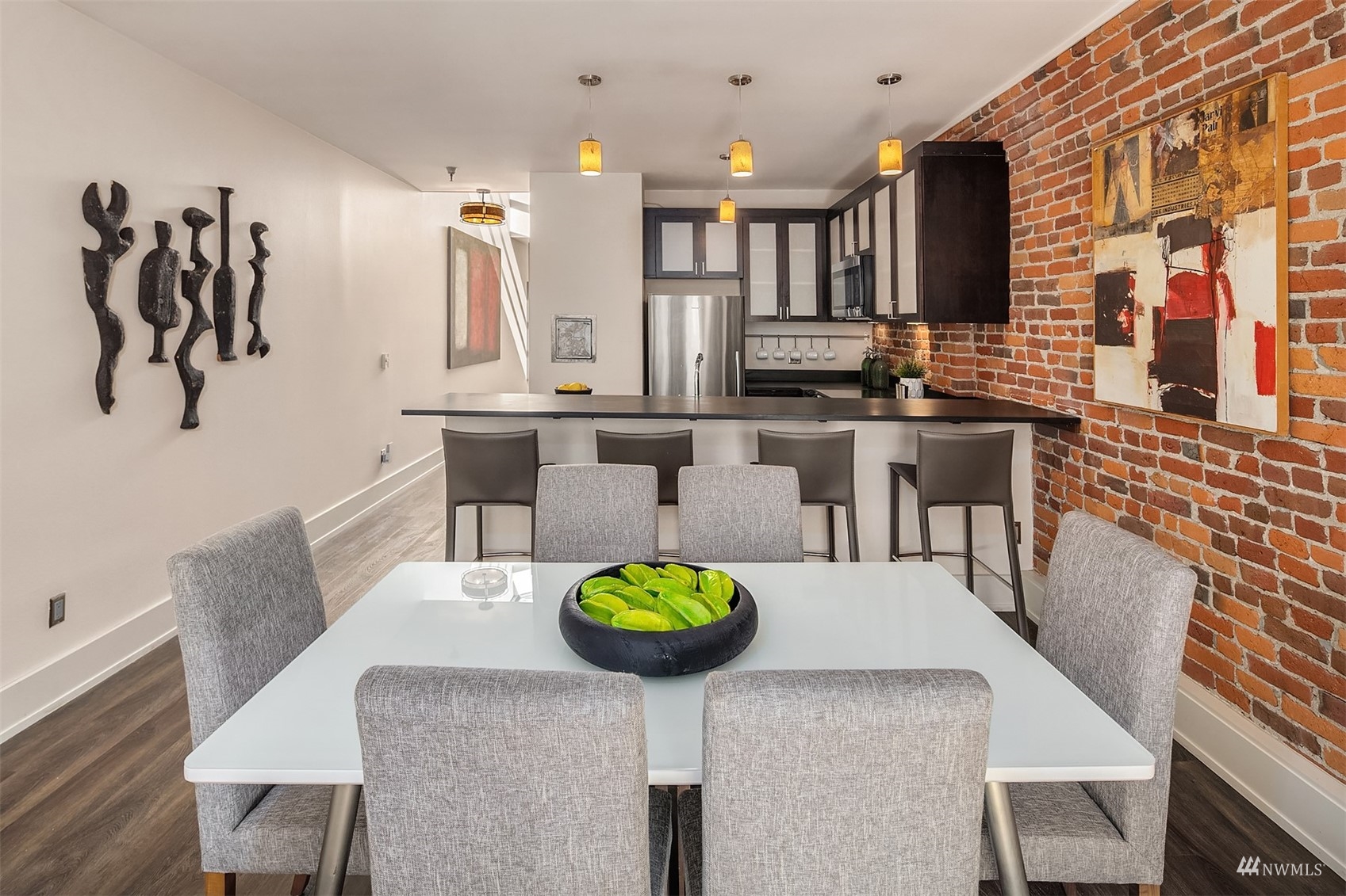 312 1st Avenue S Unit: 5